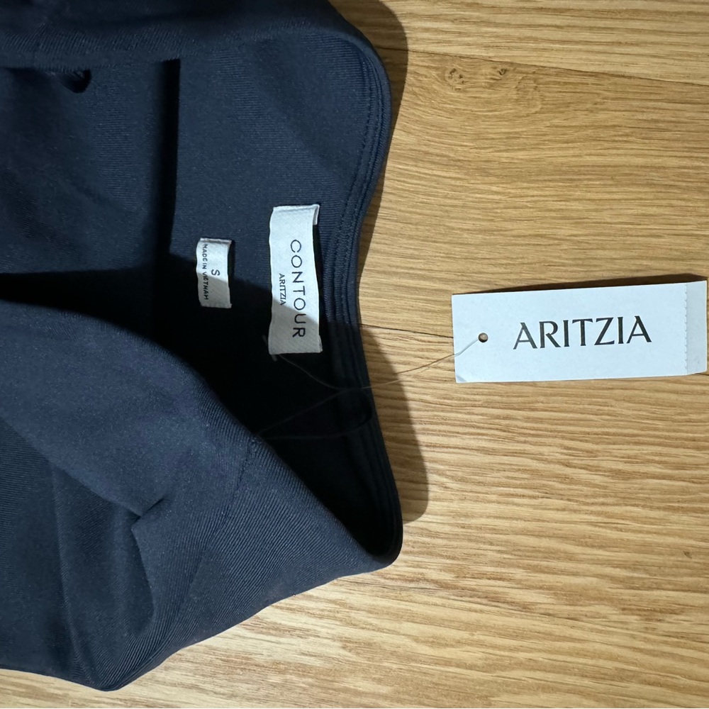 Aritzia contour dress